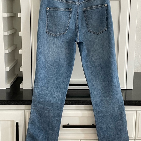 Lila Ryan- High rise cropped straight leg - Picture 2 of 3